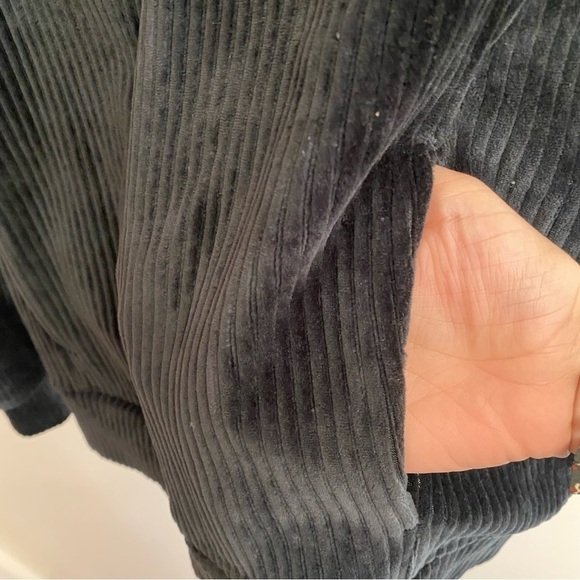 NWT Zella Plush Corduroy Crewneck Sweatshirt in Black Size Medium - Picture 8 of 12